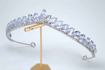 Swarovski wedding Dainty Leaves tiara, bridal crown tiara, Leaves wedding tiara, crystal bridal tiara, wedding crown, tiara bride